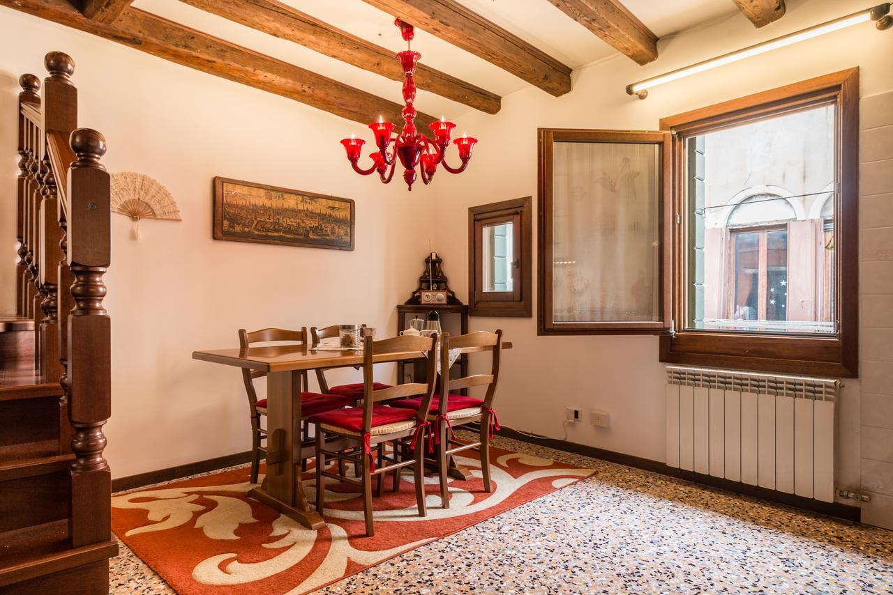 Appartement Vivaldi à Venise Extérieur photo