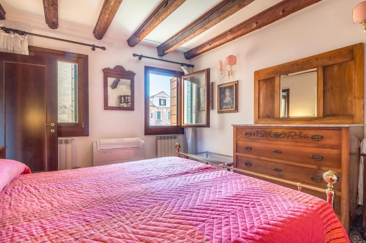 Appartement Vivaldi à Venise Extérieur photo